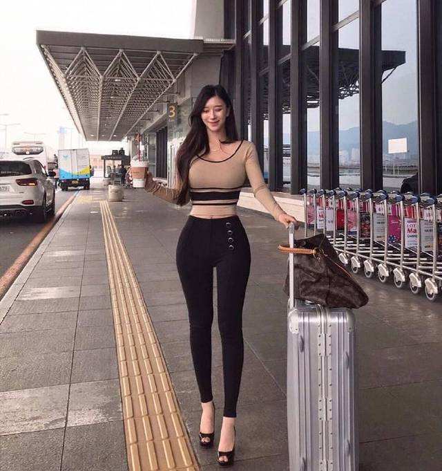 上河图无限元宝版下载